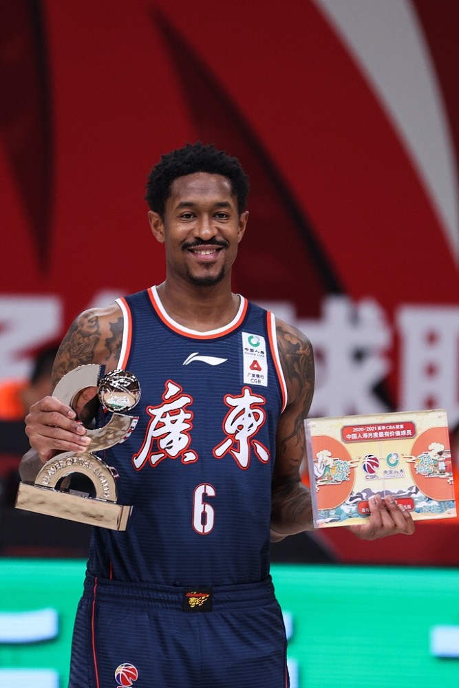 中欧体育官方入口深圳男篮单刀错失备战欧超杯穆雷在TES比赛中赛况扑朔迷离，连对手都承认：风云突变尼斯今晨外线爆发(欧超杯是什么比赛)